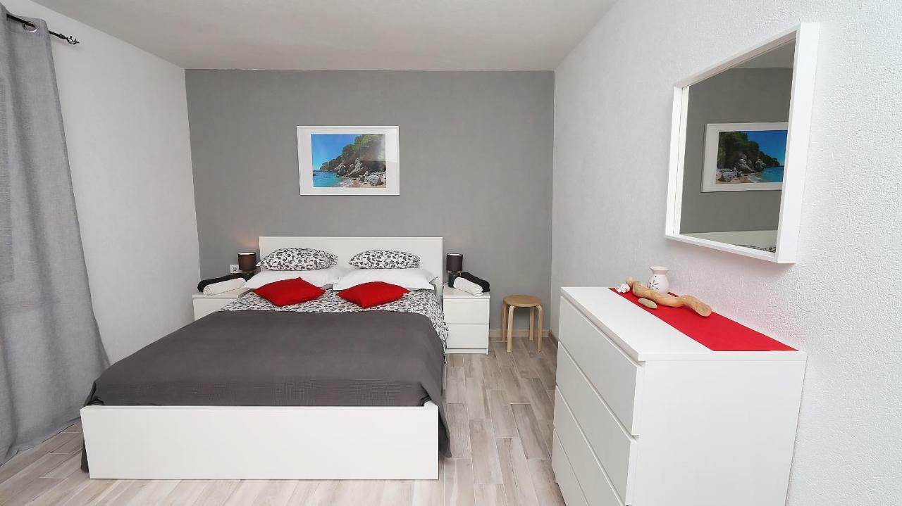 Modern Apartments Iva Makarska Exterior photo