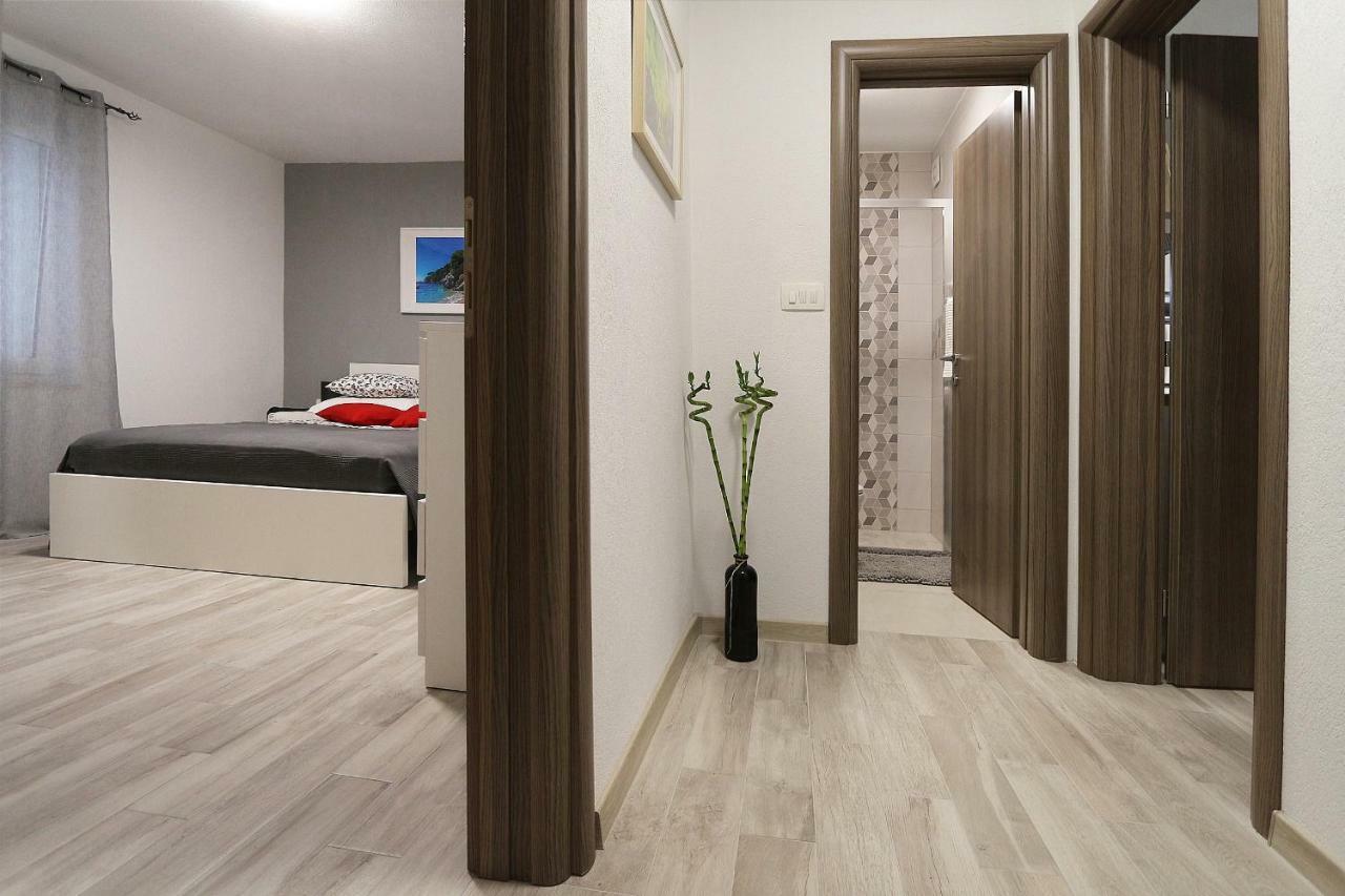 Modern Apartments Iva Makarska Exterior photo